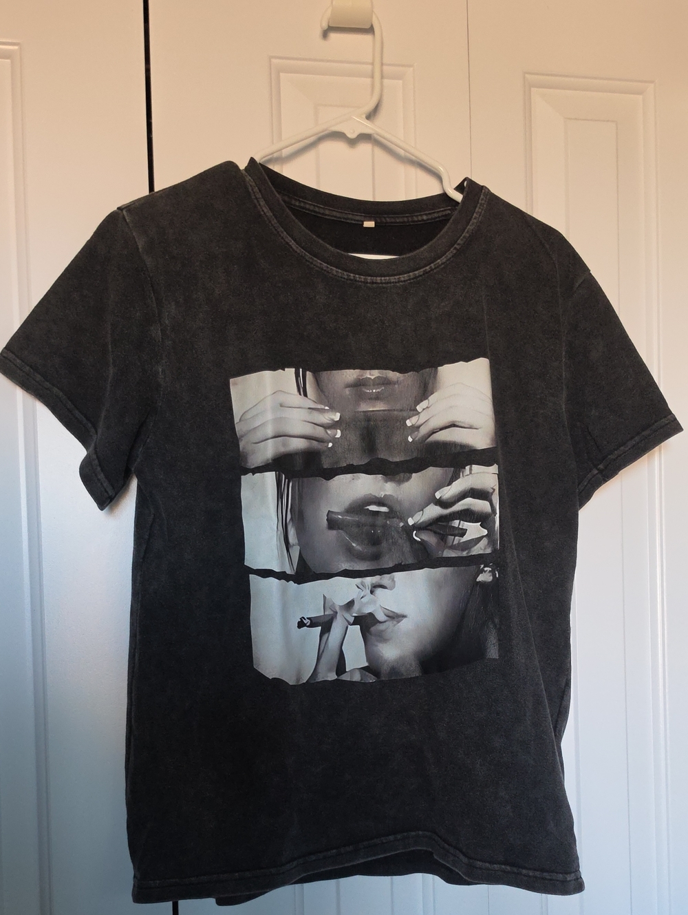 Washed Black Graphic Men’s T-Shirt with Photo Print